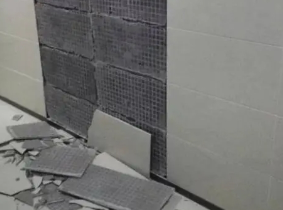 容城县瓷砖空鼓维修公司分享下容城县墙砖松动维修的知识